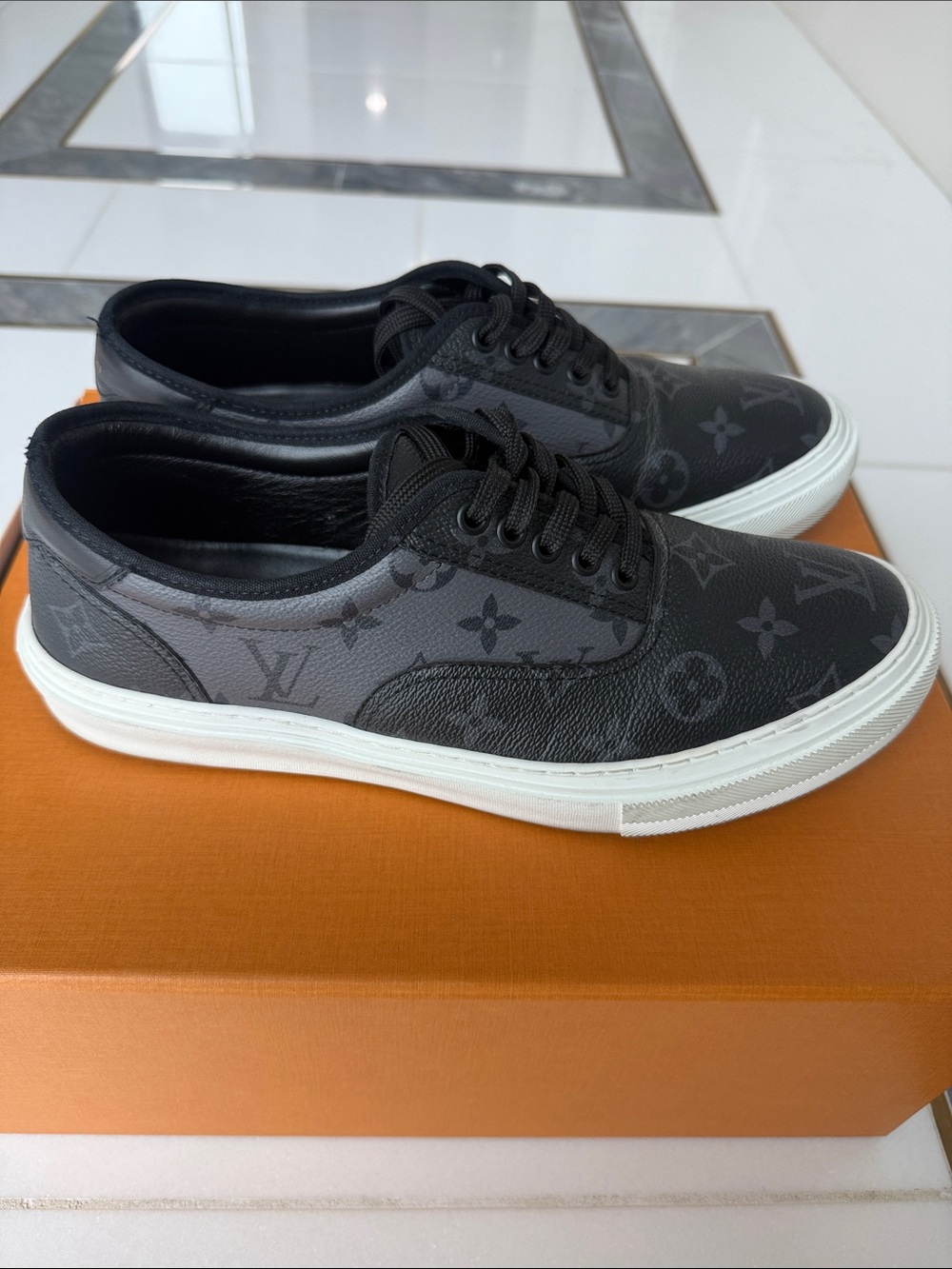 Louis Vuitton Black Monogram Leather Low-Top Sneakers with White Sole - Picture 5 of 7
